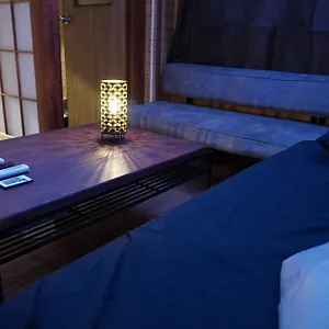  アパート 駅から徒歩4分/ビル3階全体/広い部屋/広い屋上/和室/レインボーブリッジ/お台場